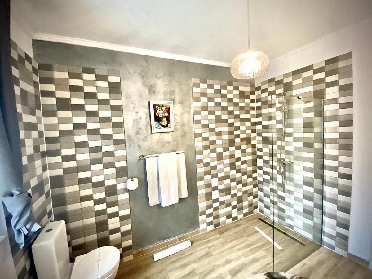Sarada Boutique Luxury Apartment Deva Exterior photo